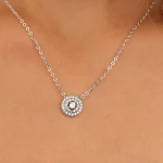 ⁦שרשרת כסף 925 עם תליון עגול משובץ אבני זירקון⁩ – תמונה ⁦2⁩