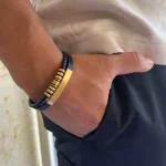 ⁦צמיד JETEM לגבר עם רצועות עור וחרוזי מתכת בעיצוב יוקרתי⁩ – תמונה ⁦2⁩