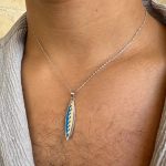 ⁦שרשרת כסף גלשן גלים כחול⁩ – תמונה ⁦2⁩
